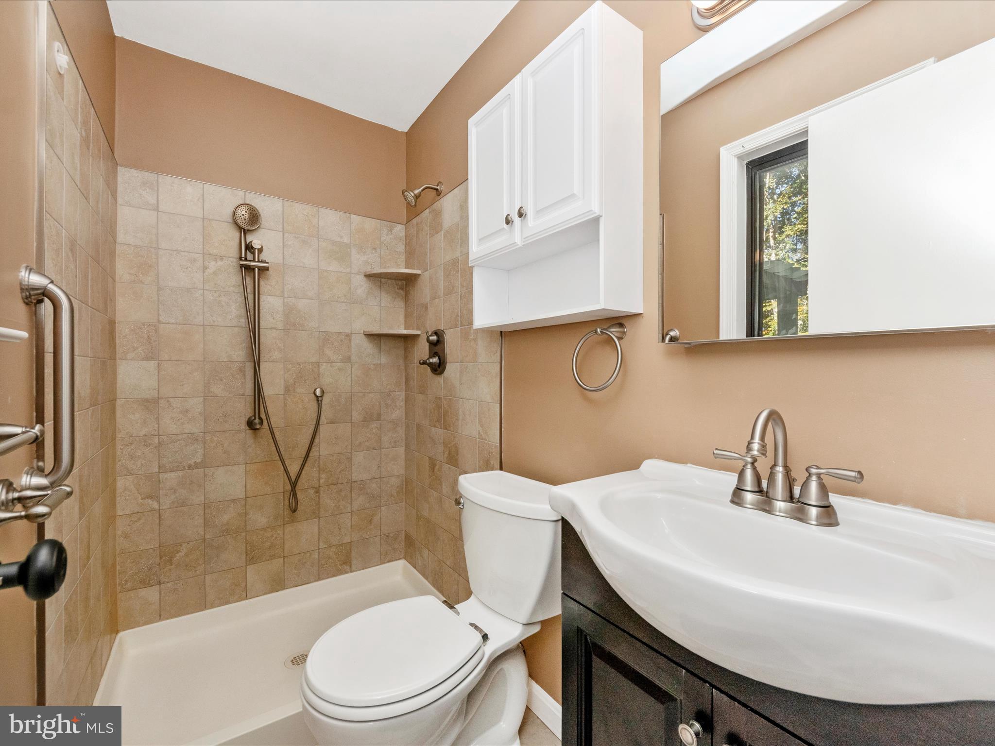 APPLE GREENE - Residential