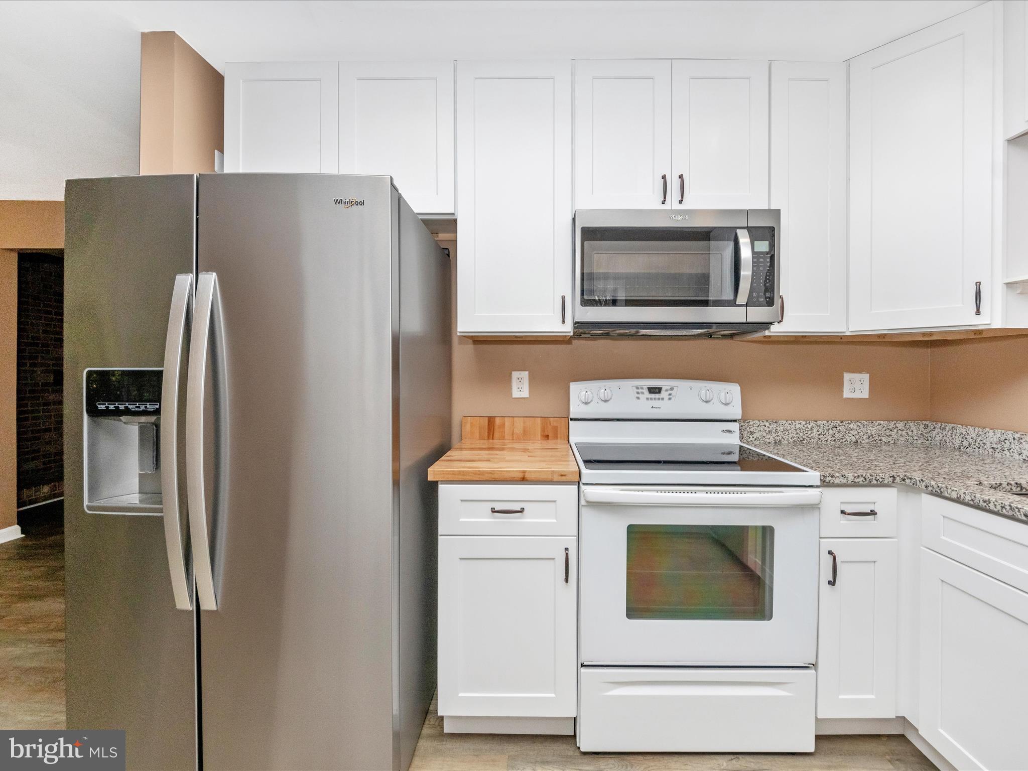 APPLE GREENE - Residential