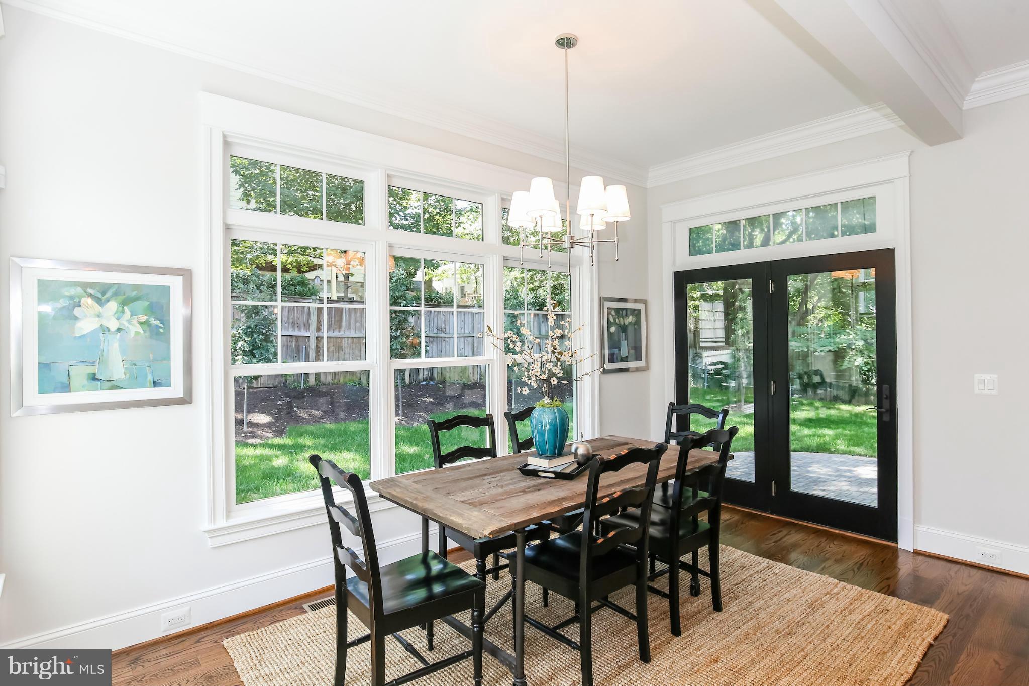 COUNTRY CLUB HILLS - Residential