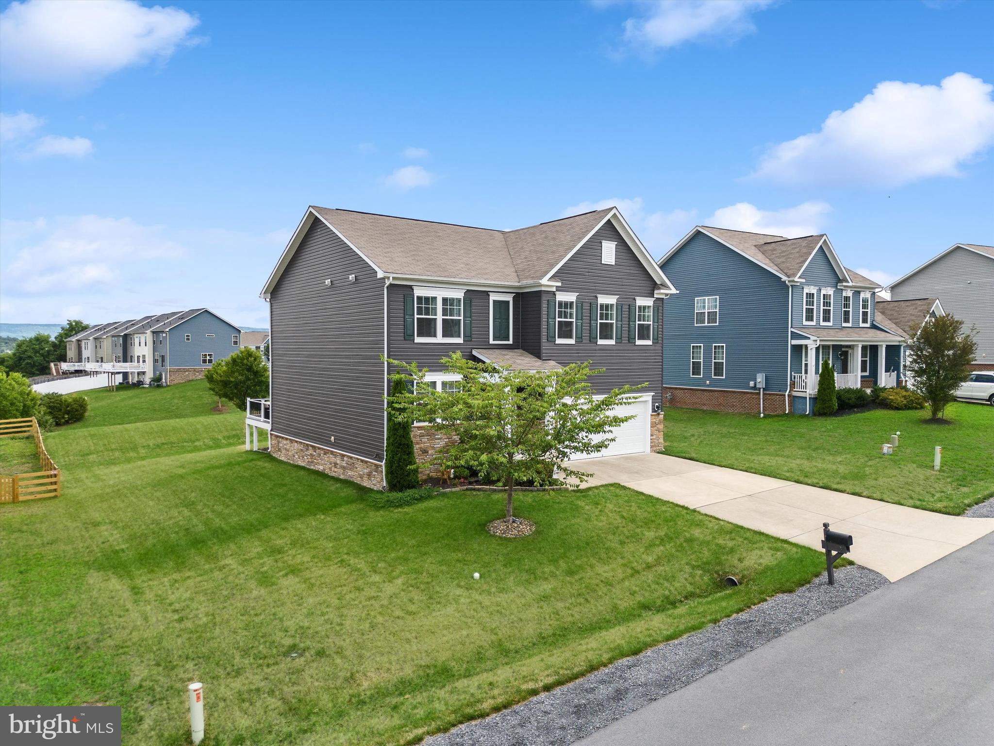 BLUE RIDGE SHADOWS - Residential