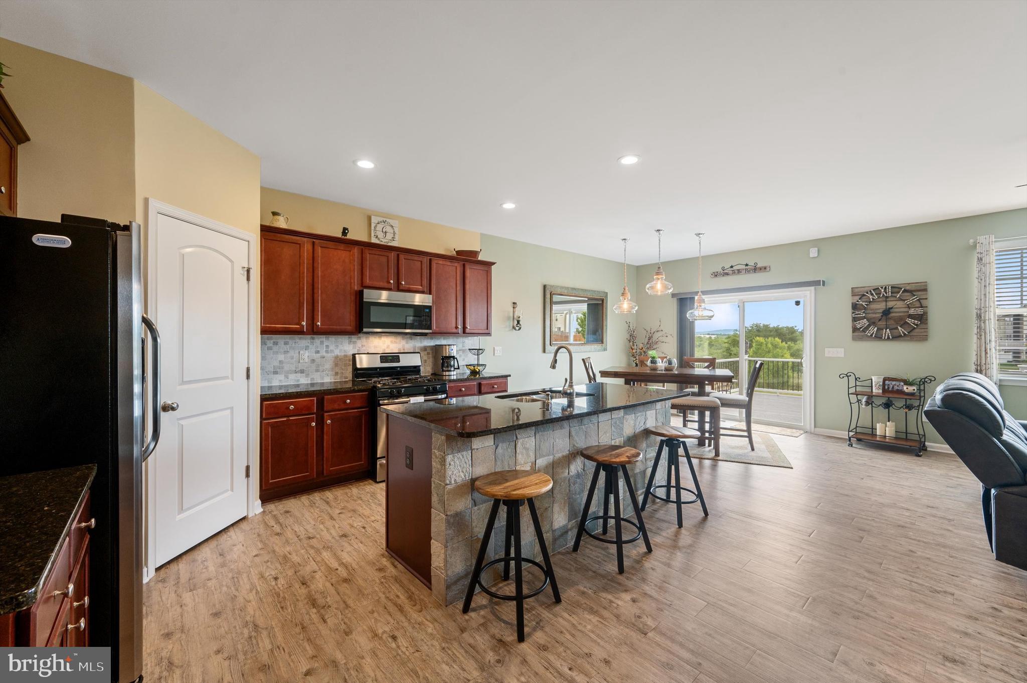 BLUE RIDGE SHADOWS - Residential