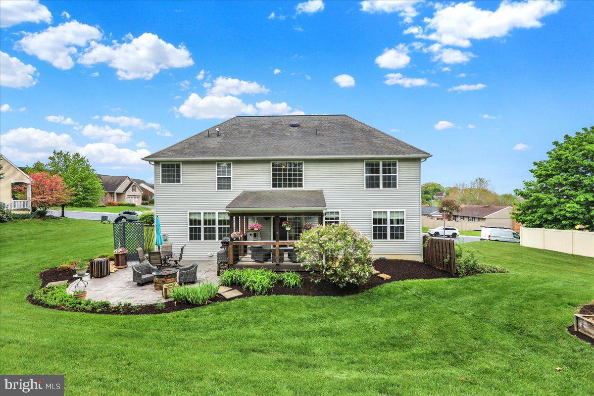 CEDAR HOLLOW - Residential