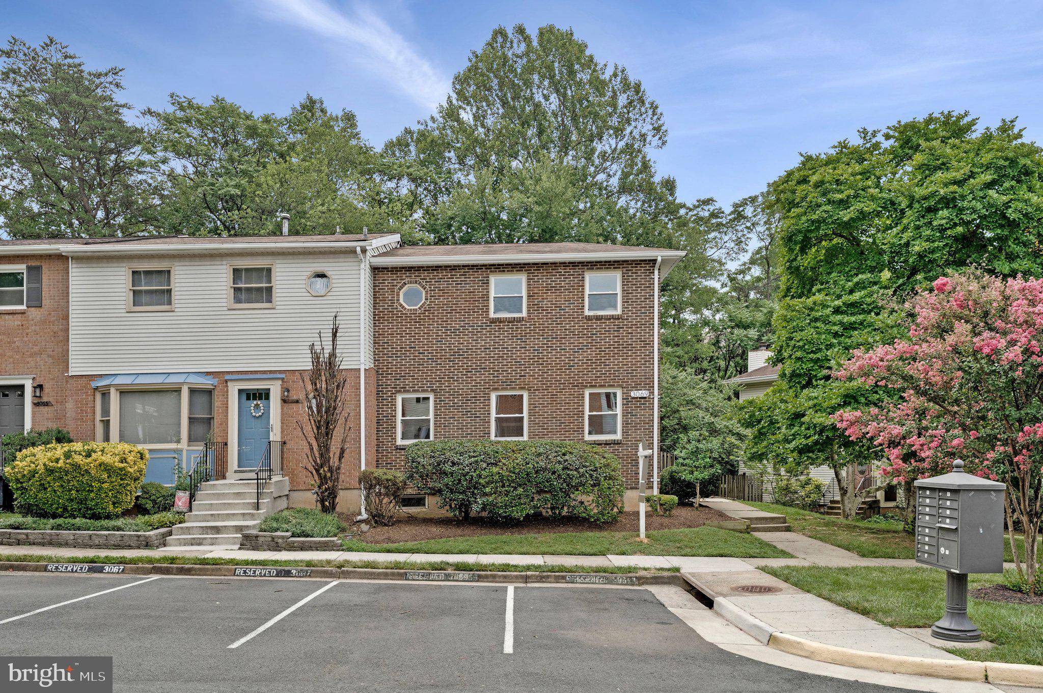 3069 WHITE BIRCH COURT
