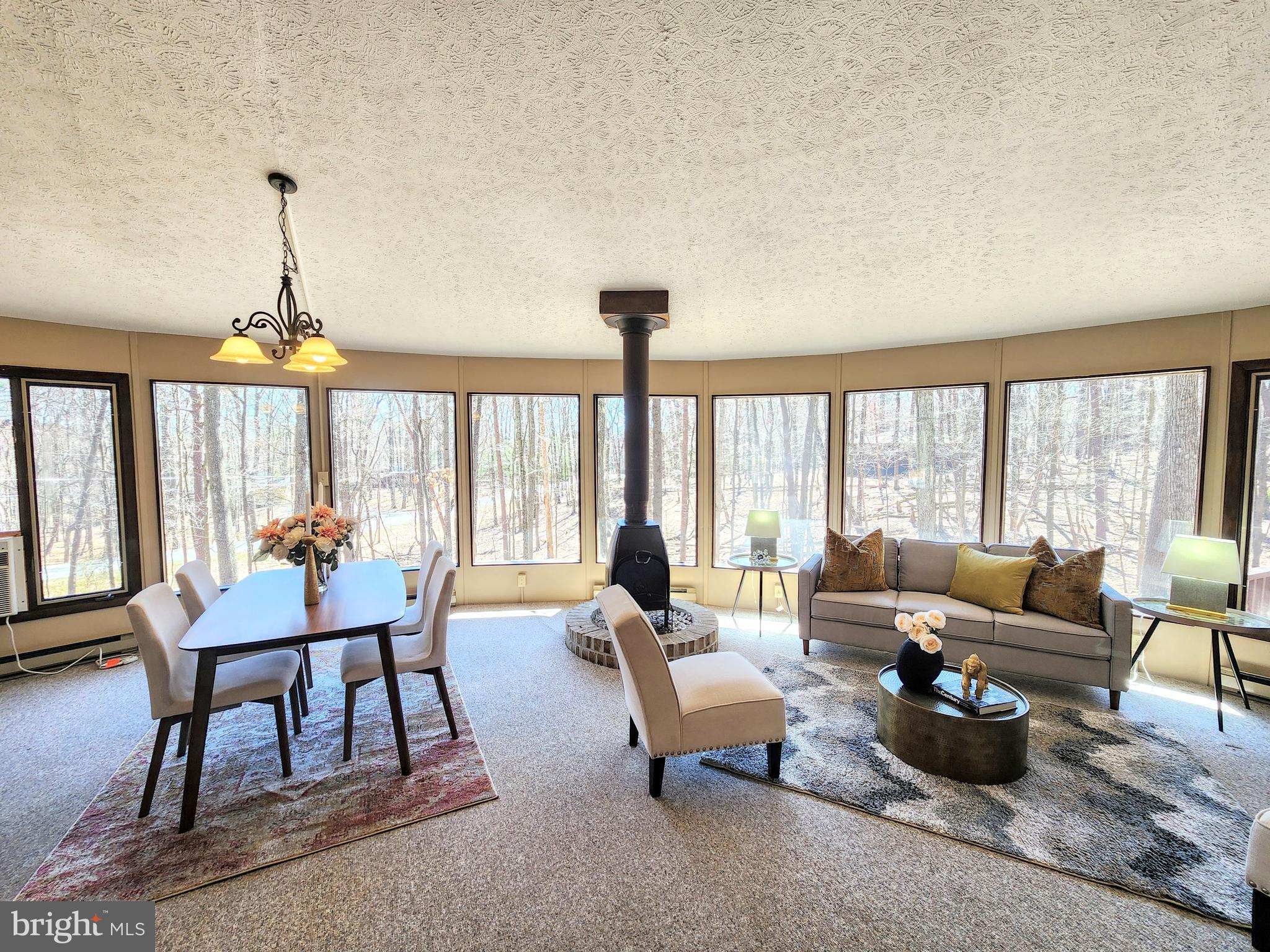 THE WOODS - Residential