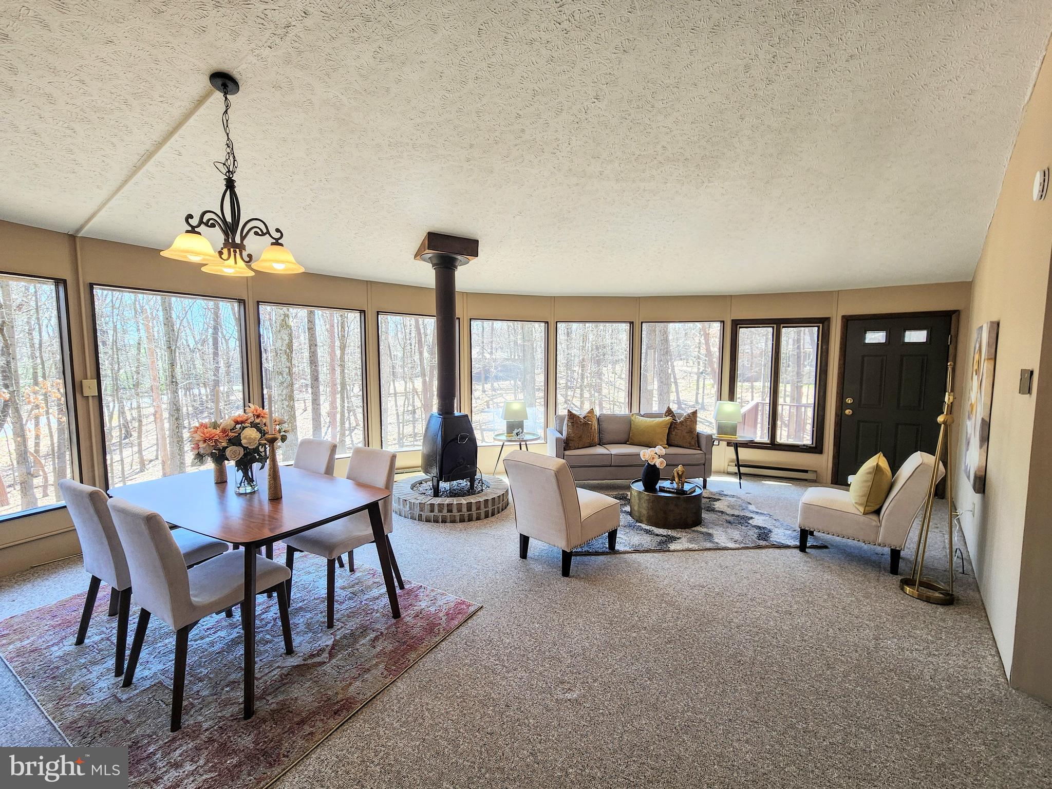 THE WOODS - Residential