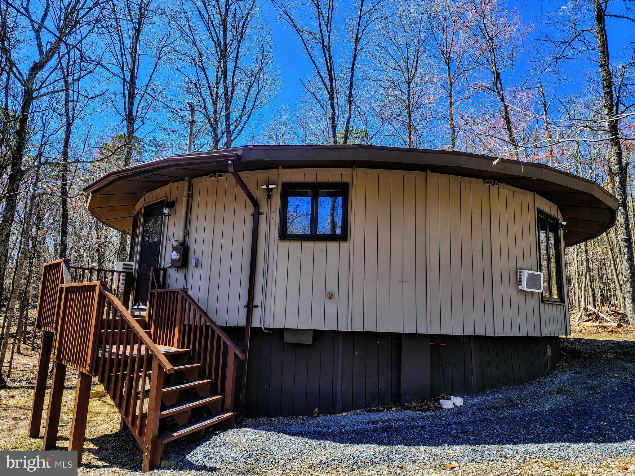 THE WOODS - Residential