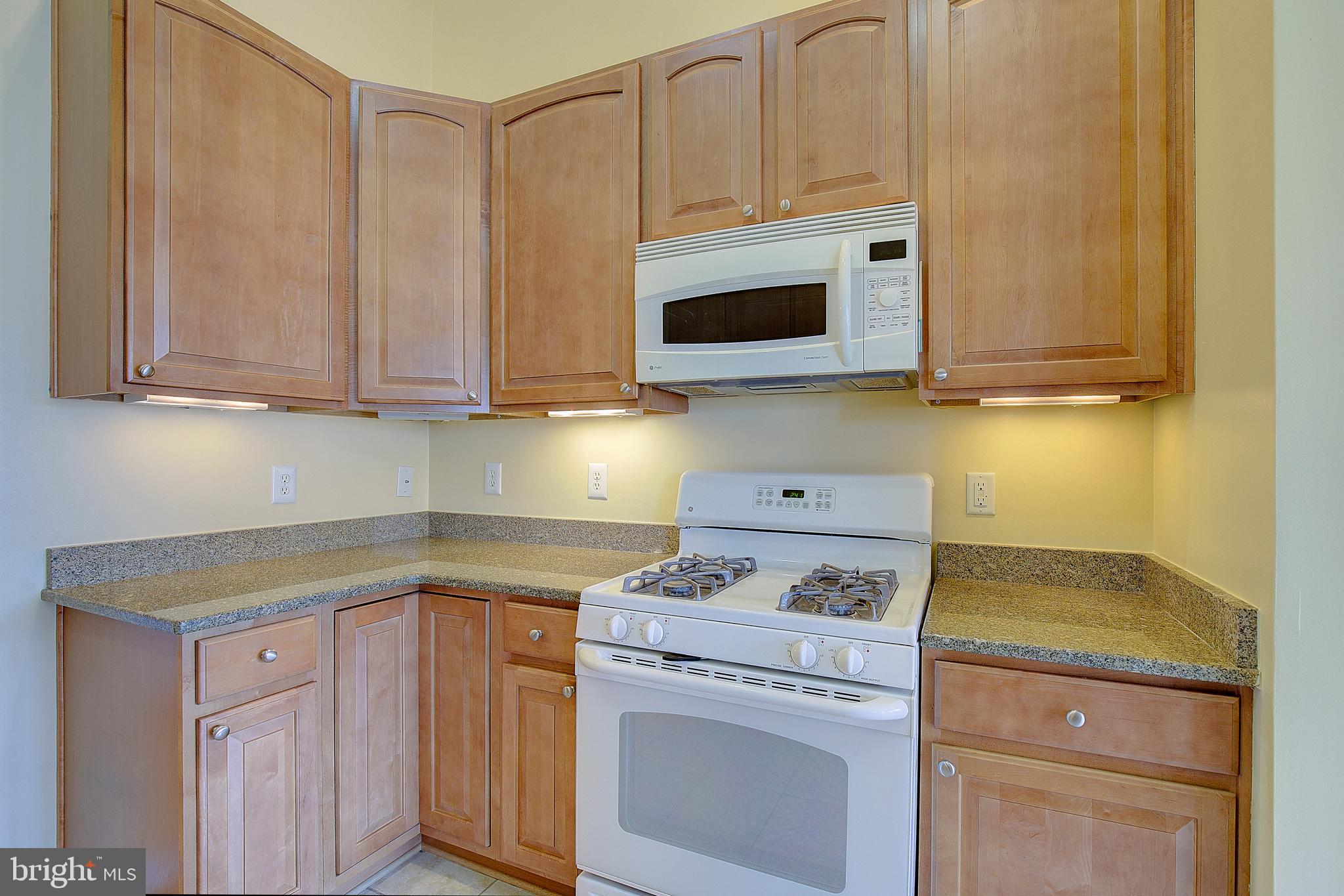 EDEN BROOK - Residential