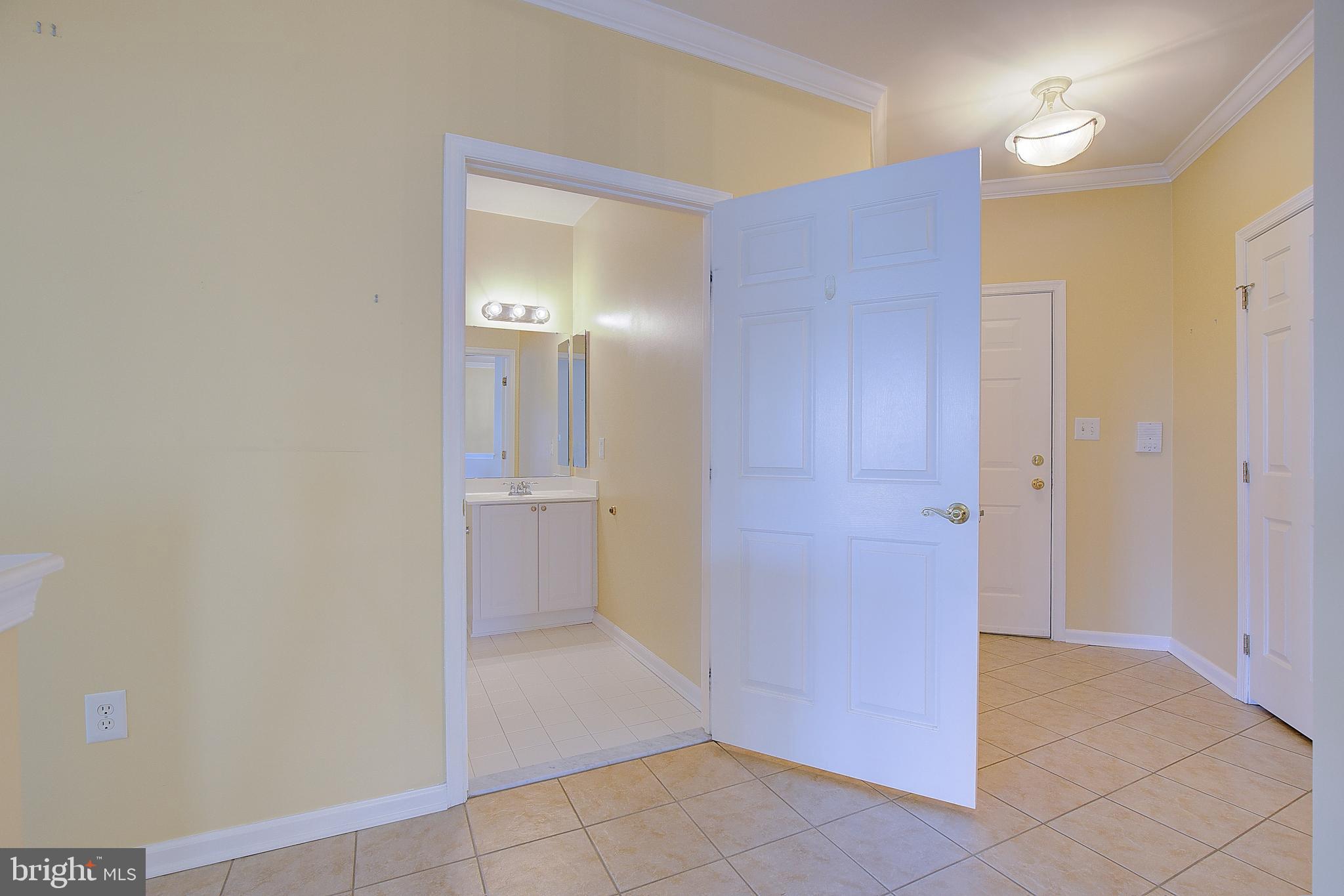 1007 SAMANTHA LANE 404