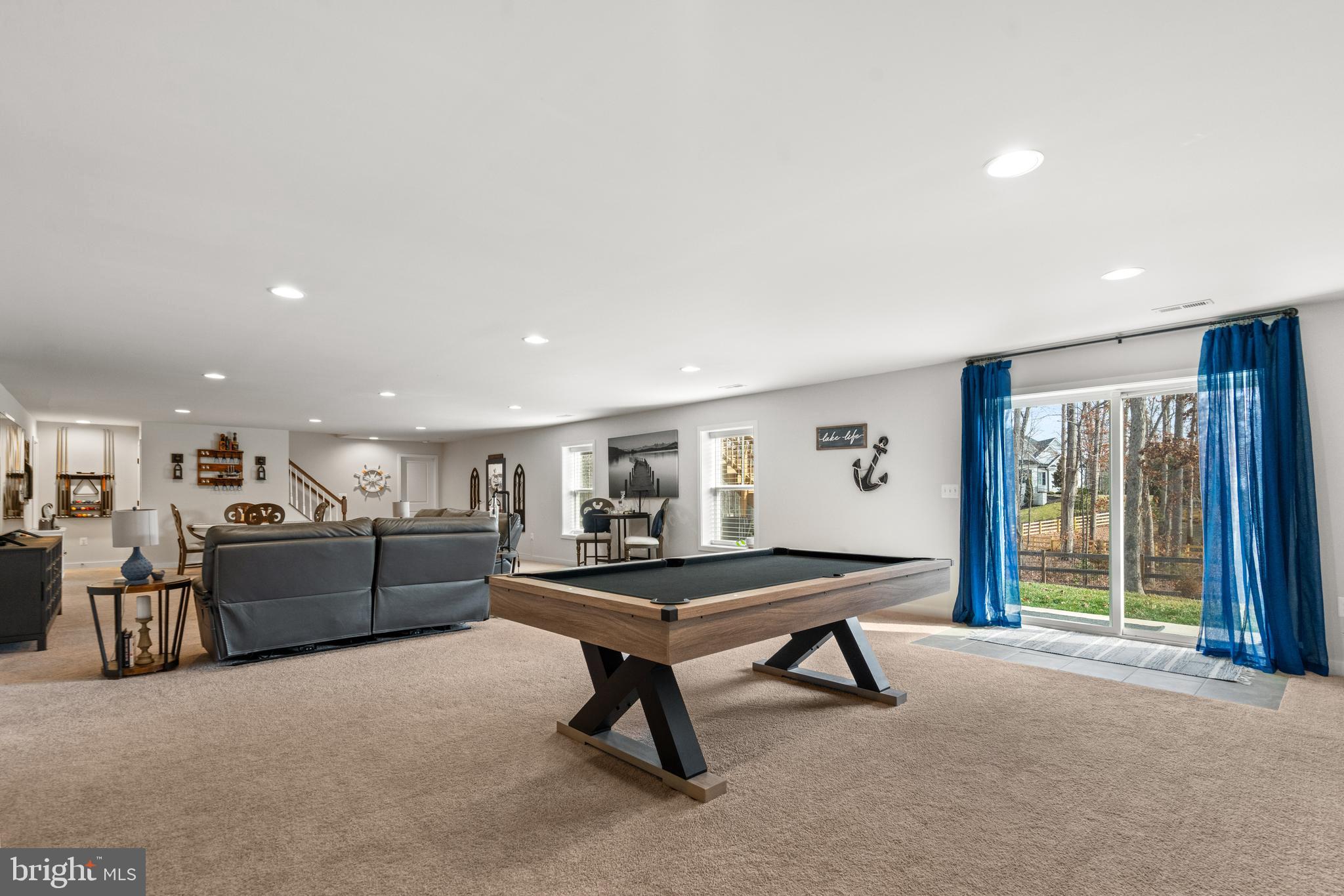 FAWN LAKE - Residential