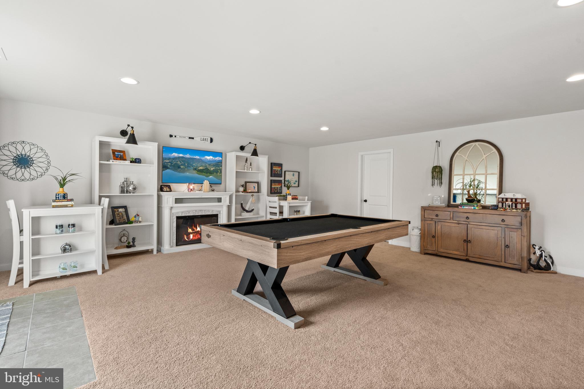 FAWN LAKE - Residential