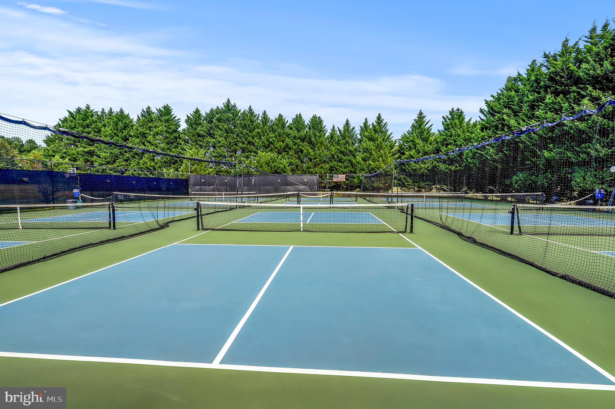 FAWN LAKE - Residential