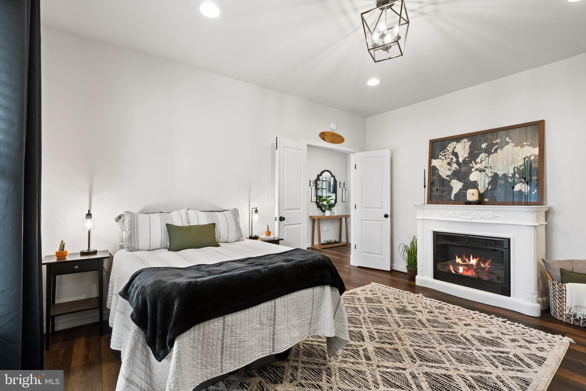 FAWN LAKE - Residential