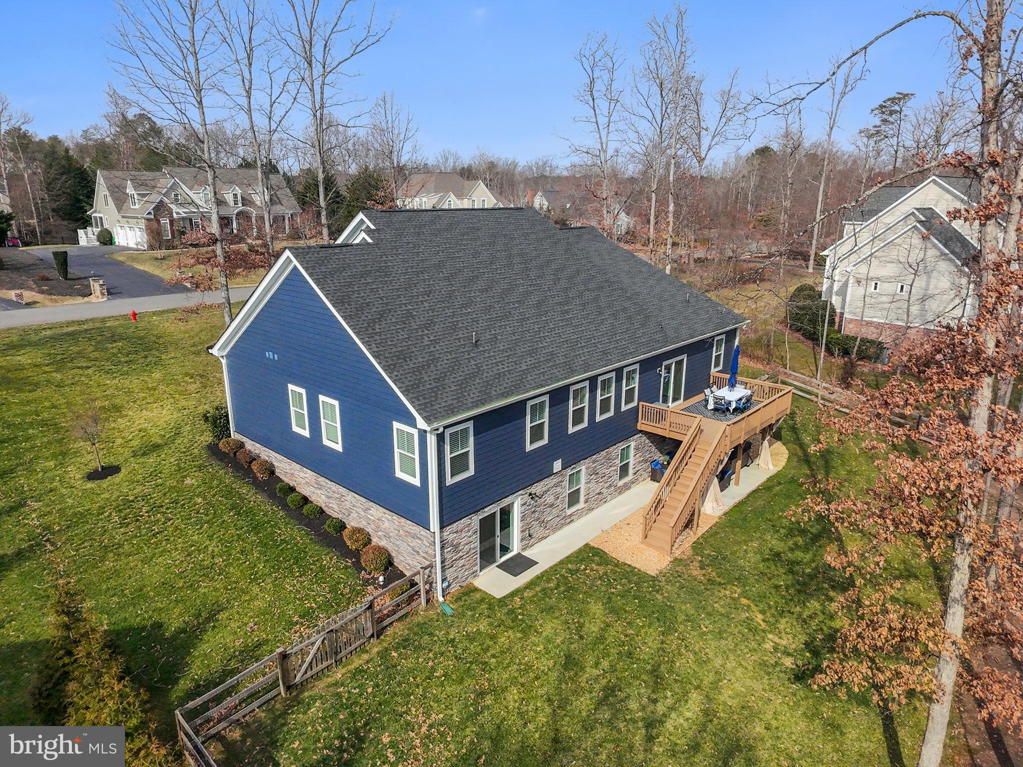 FAWN LAKE - Residential