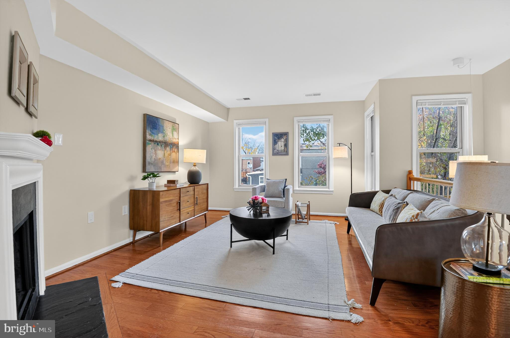 1493 A STREET STREET NE