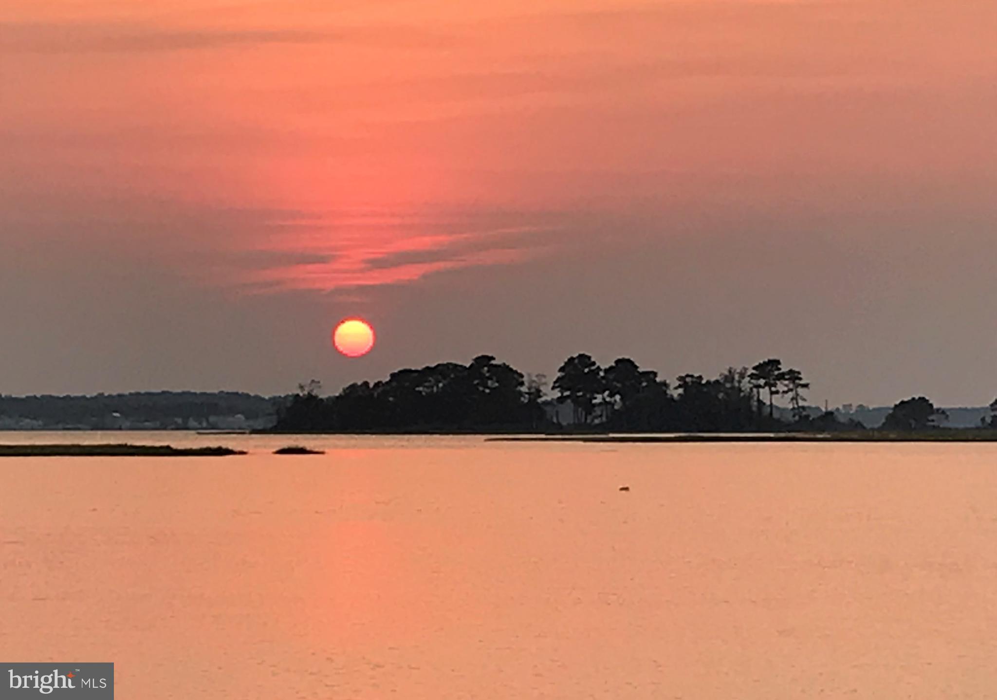 SALT LIFE PARK LLC - Residential