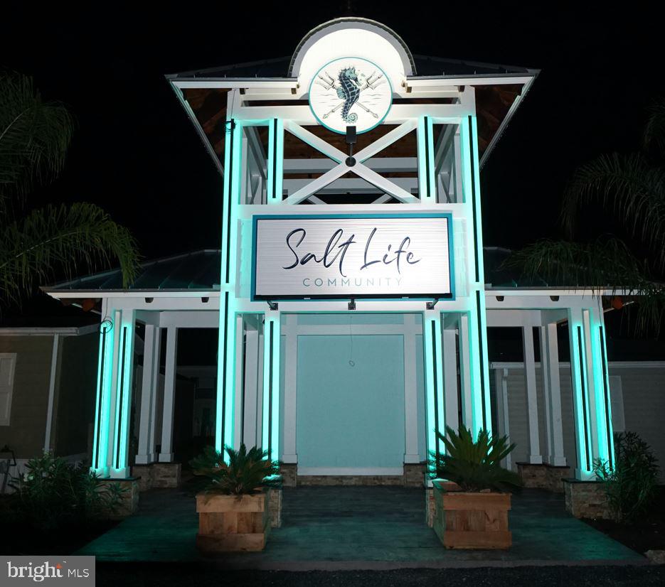SALT LIFE PARK LLC - Residential