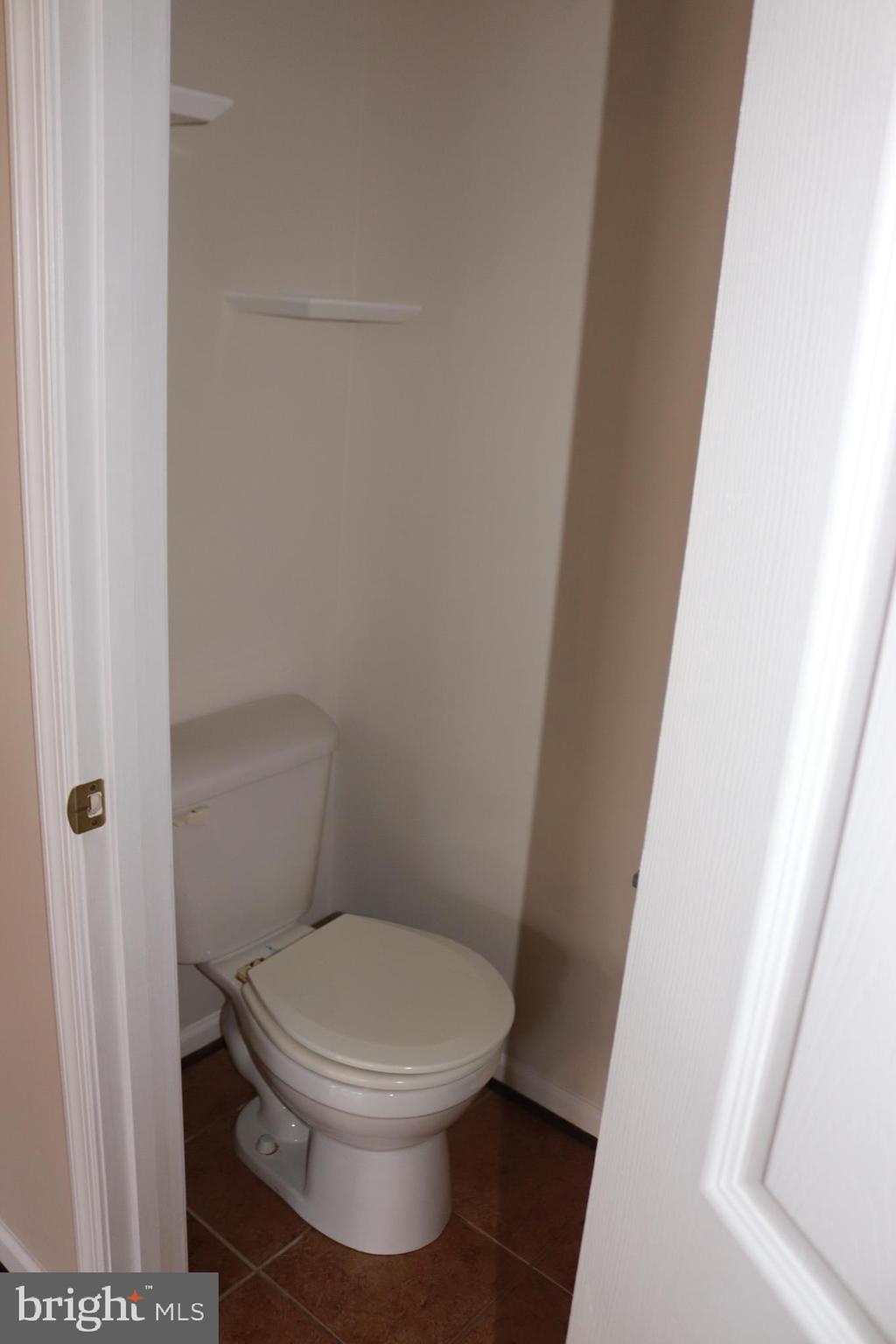 WATERS EDGE - Residential Lease