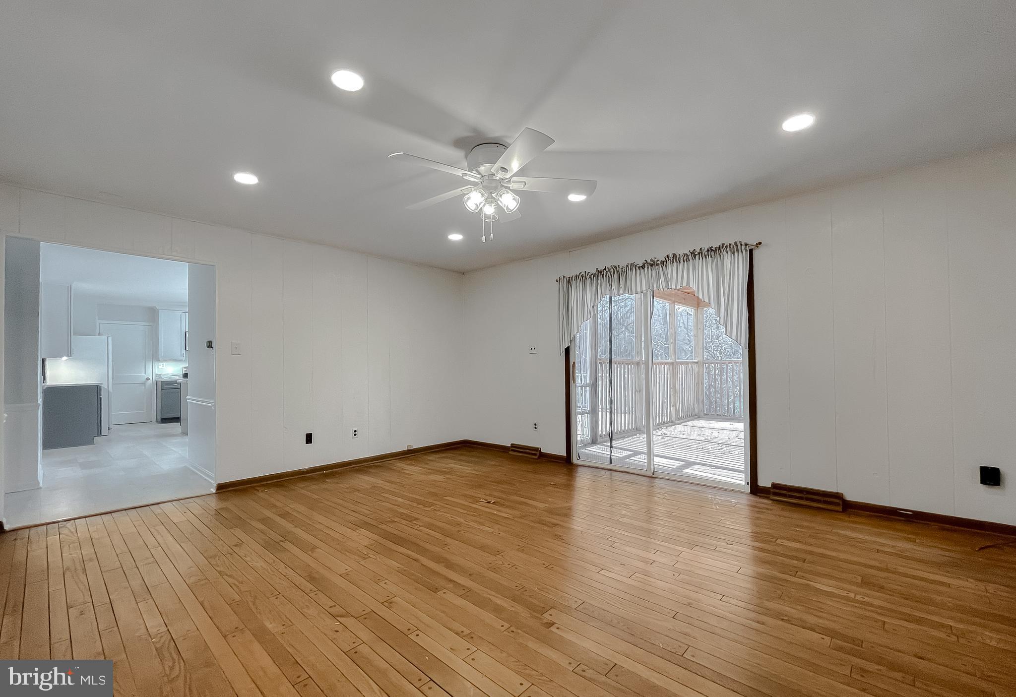 CLARKS RUN - Residential