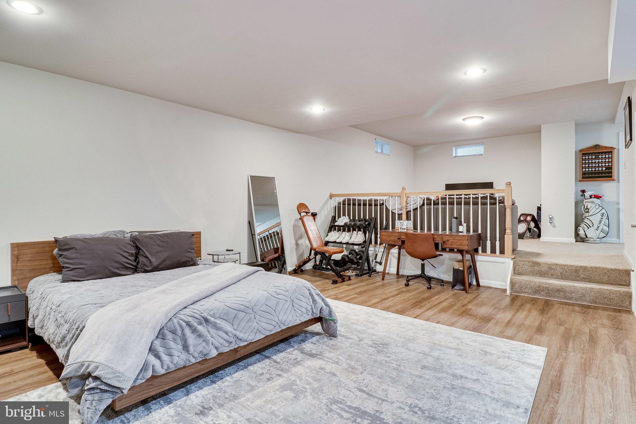 WILLOW PONDS - Residential