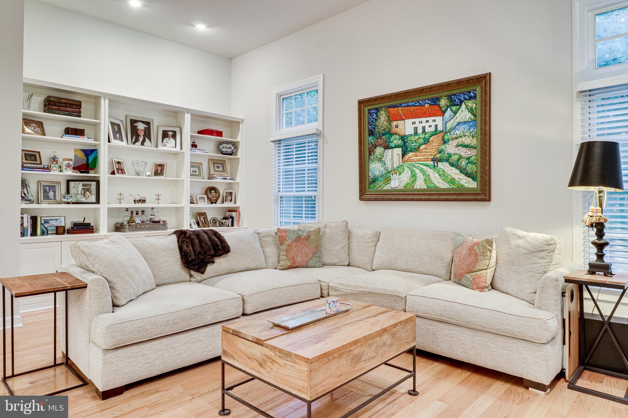 WILLOW PONDS - Residential