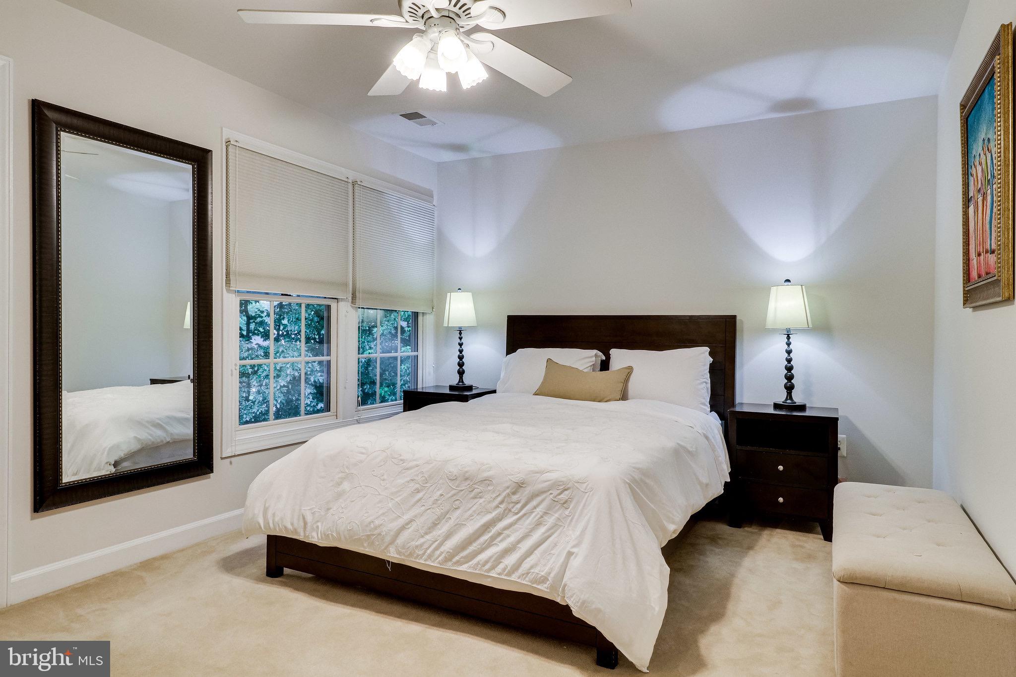 WILLOW PONDS - Residential