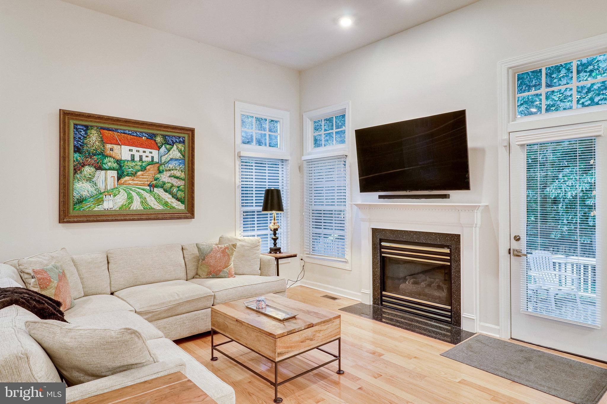 WILLOW PONDS - Residential