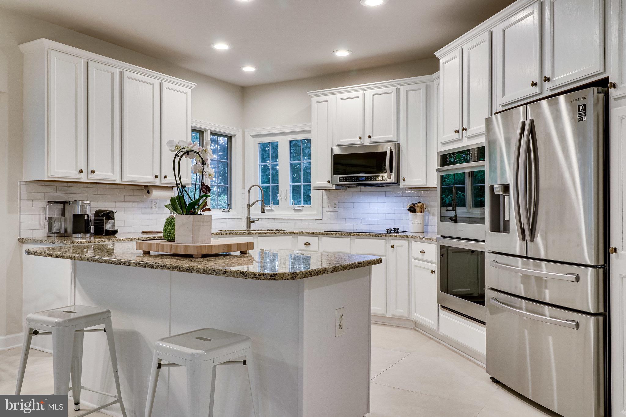 WILLOW PONDS - Residential