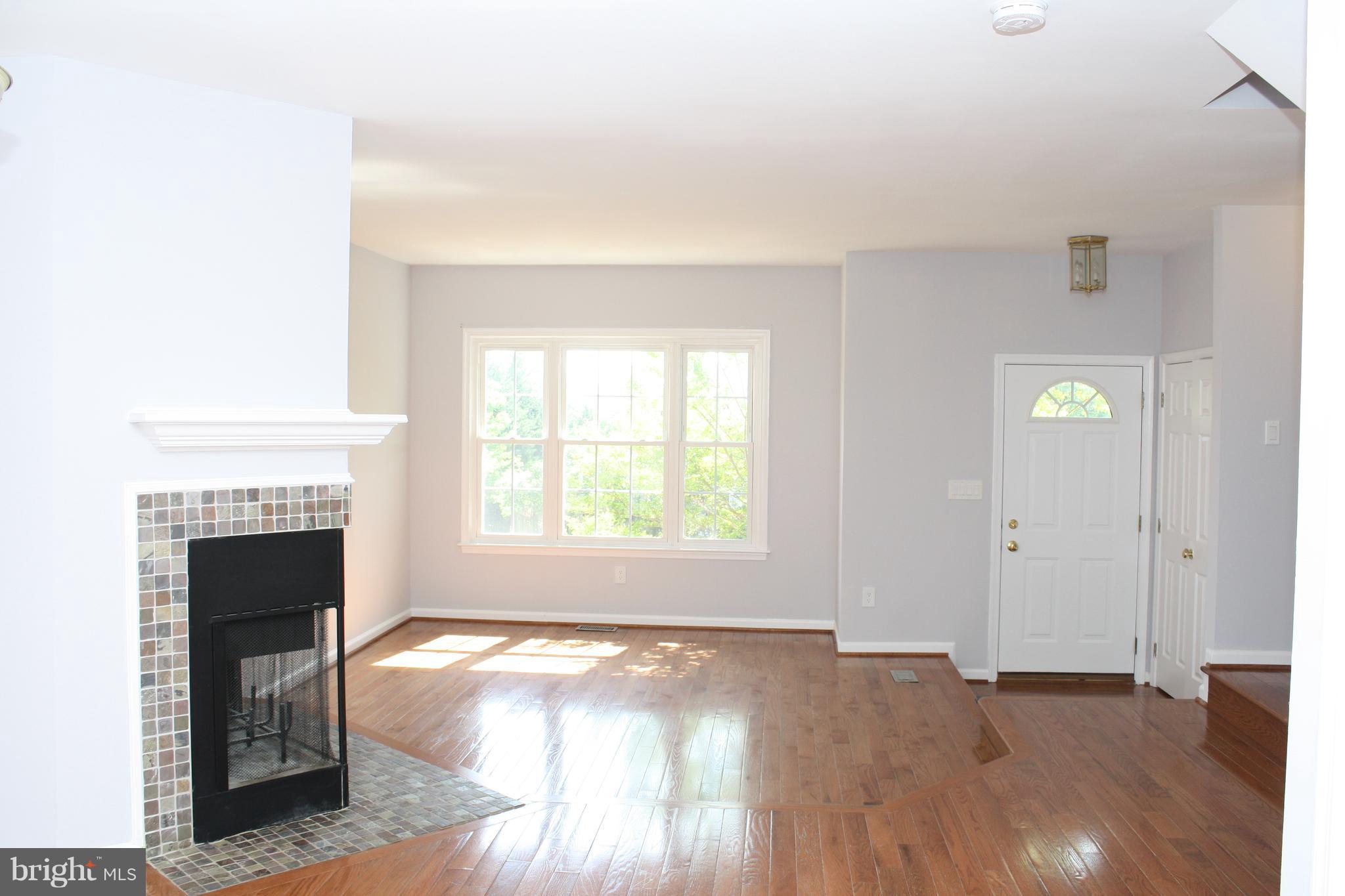 OLD TOWN STATION - Residential