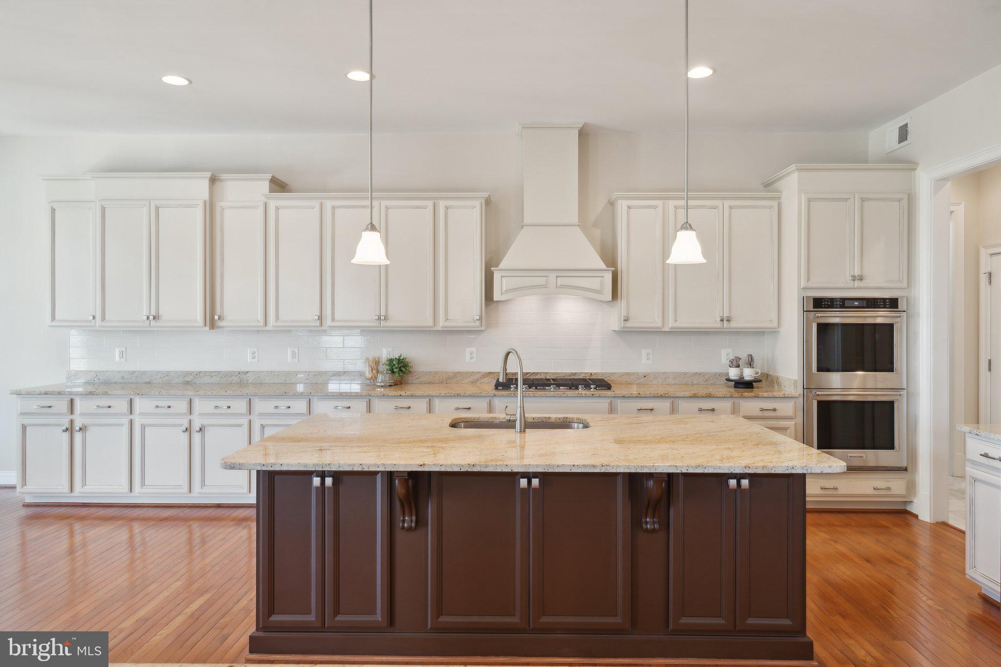 BLACK OAK RIDGE - Residential