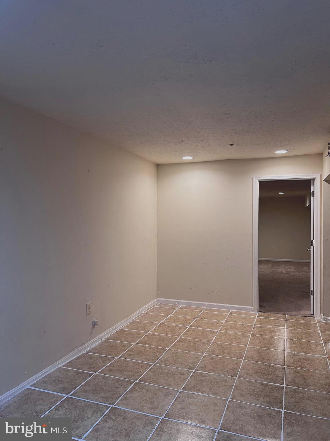 CROSS CREEK CLUB - Residential