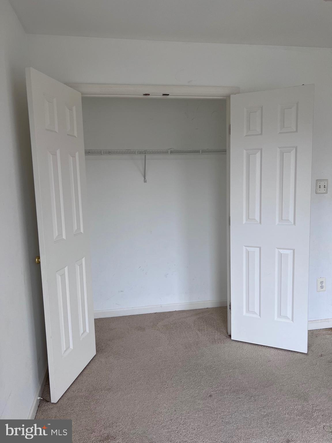 CROSS CREEK CLUB - Residential