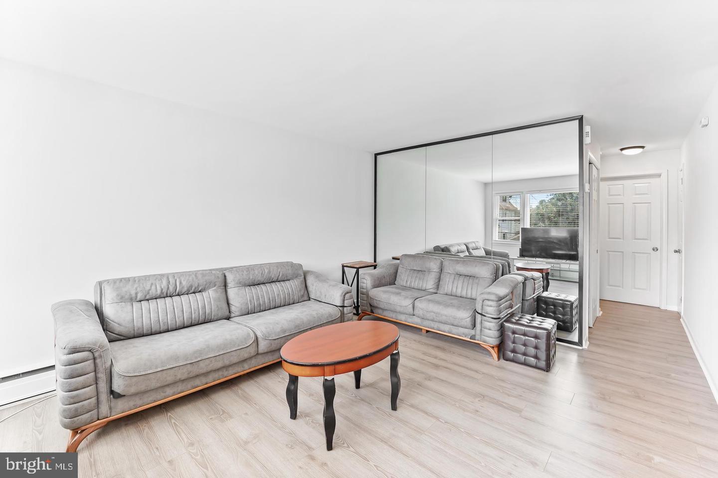 LLANERCH - Residential Lease