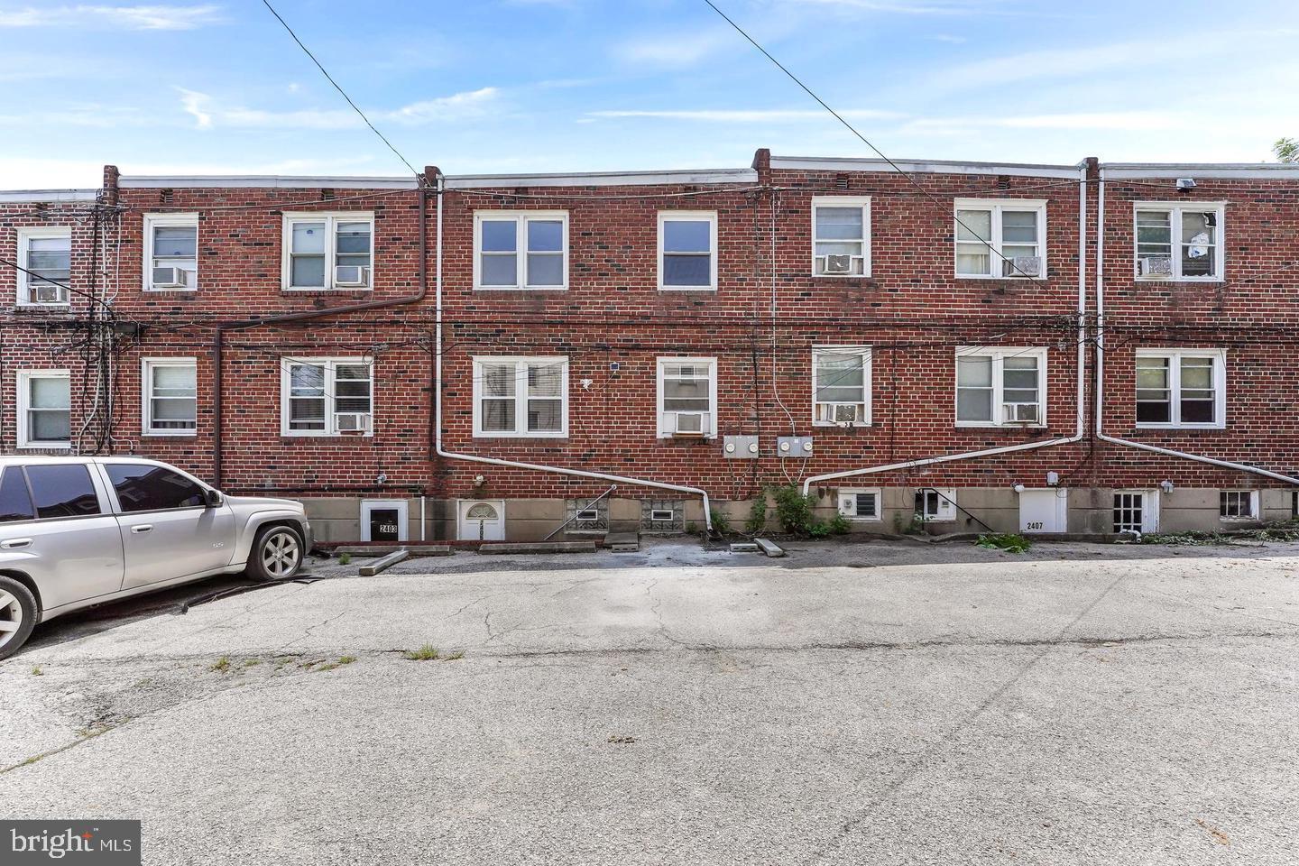 LLANERCH - Residential Lease