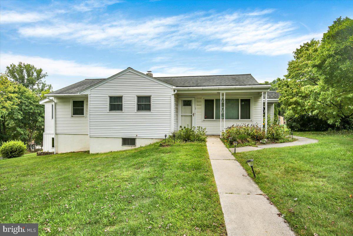 3 EARL AVENUE