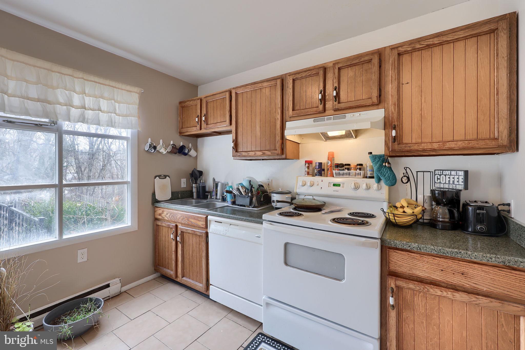 VALLEY GREEN VILLAGE - Residential