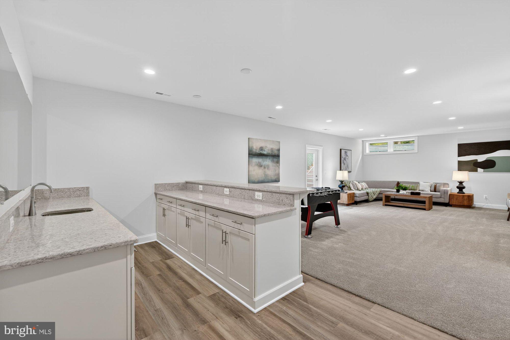 MANTUA - Residential