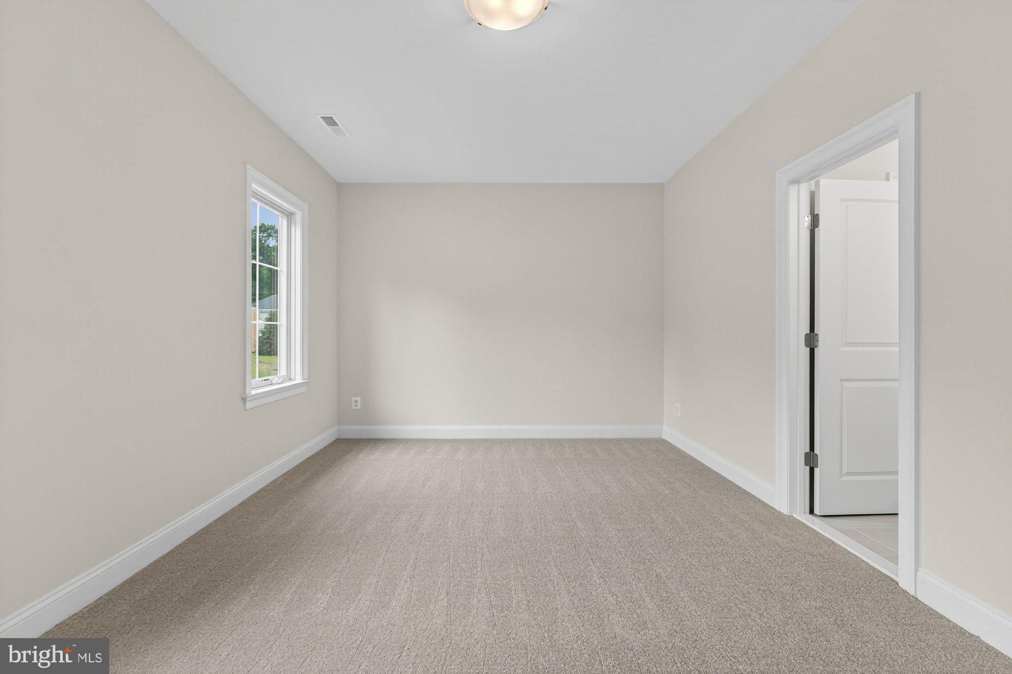 MANTUA - Residential