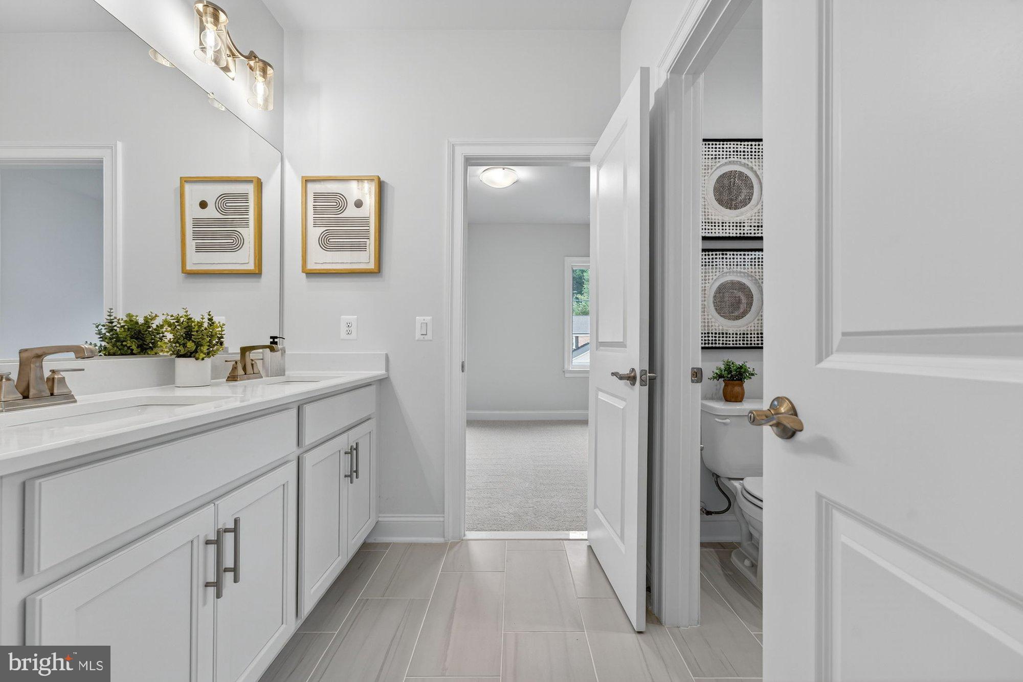 MANTUA - Residential