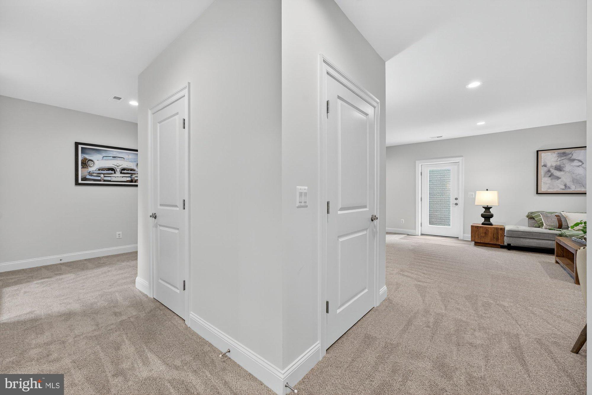 MANTUA - Residential