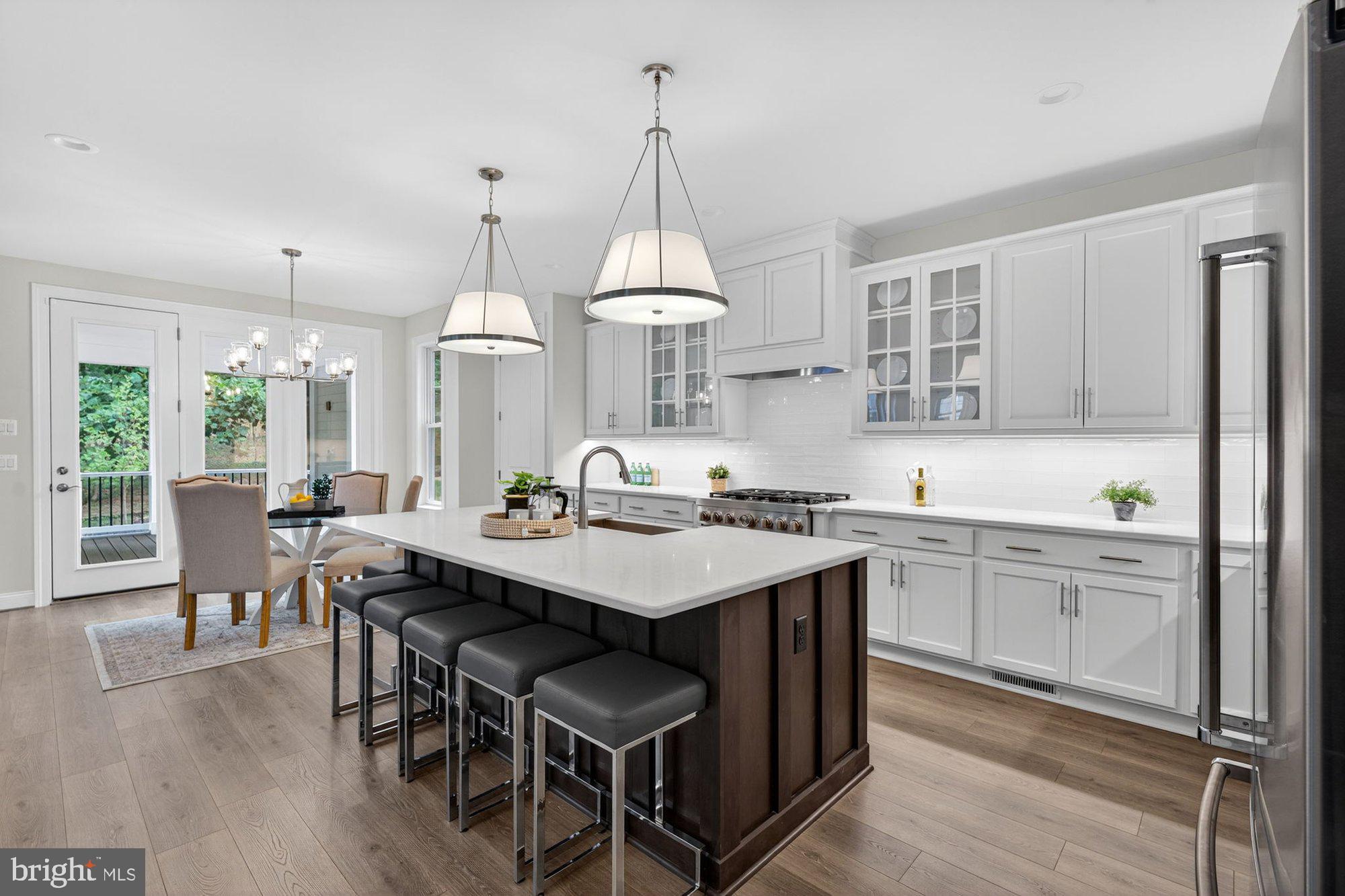 MANTUA - Residential