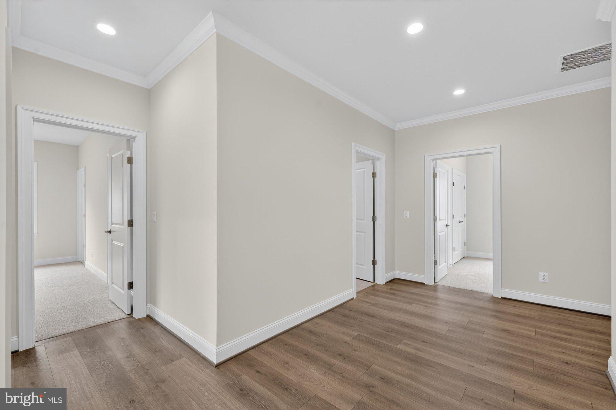 MANTUA - Residential