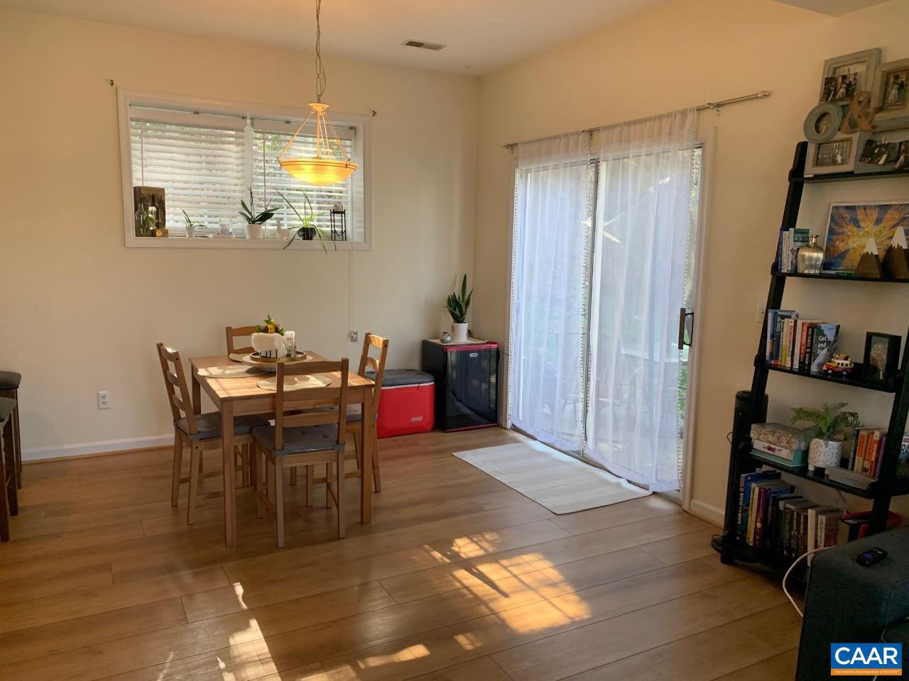 LOCUST MEADOWS - Residential Lease