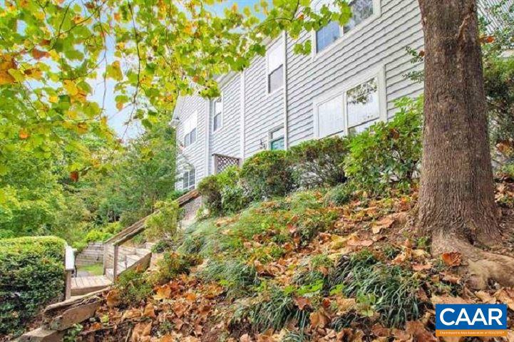 LOCUST MEADOWS - Residential Lease