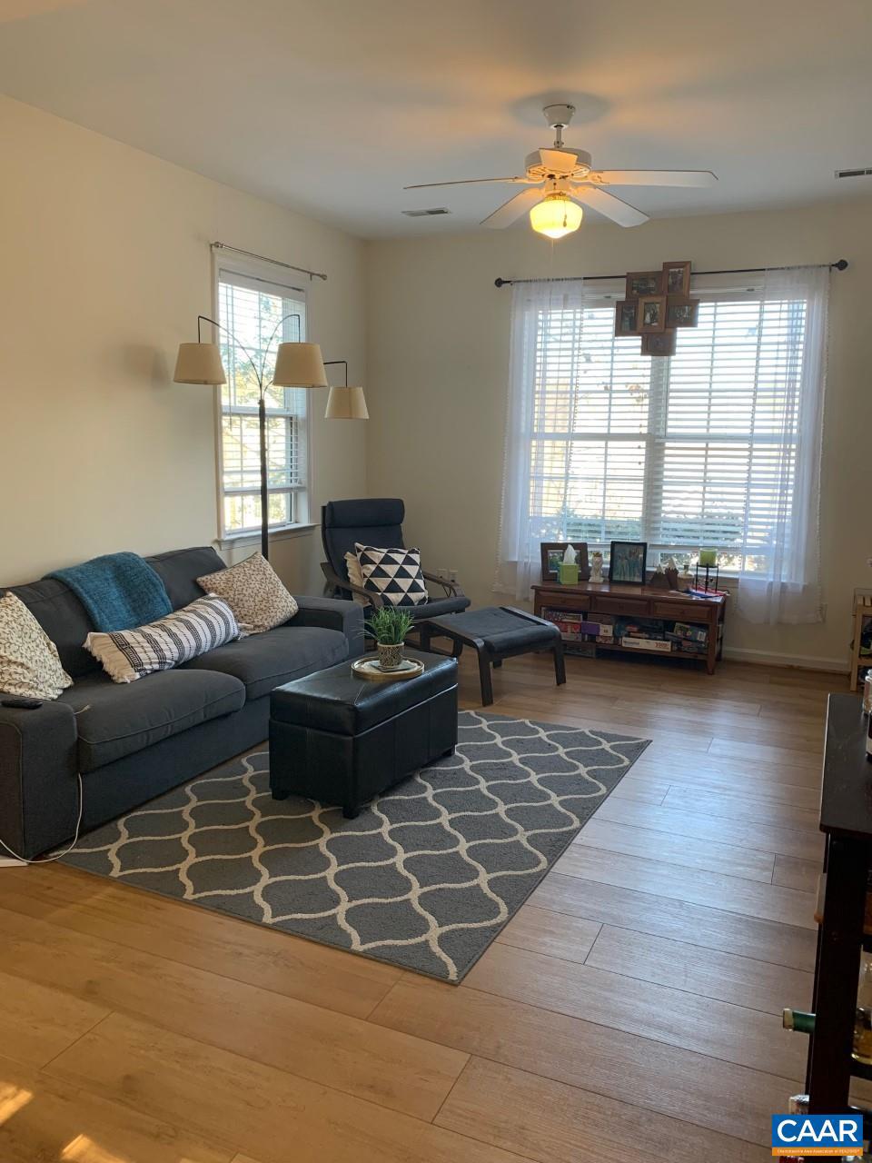 LOCUST MEADOWS - Residential Lease