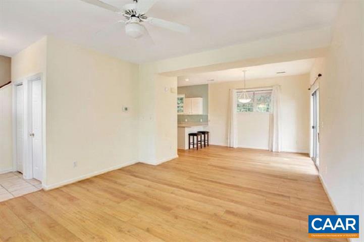 LOCUST MEADOWS - Residential Lease