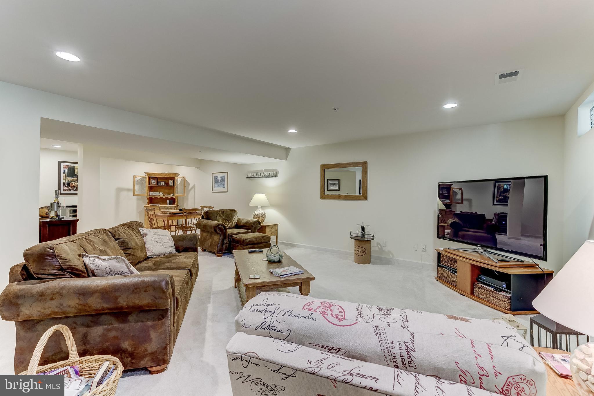 VILLAGES AT WOODHOLME - Residential