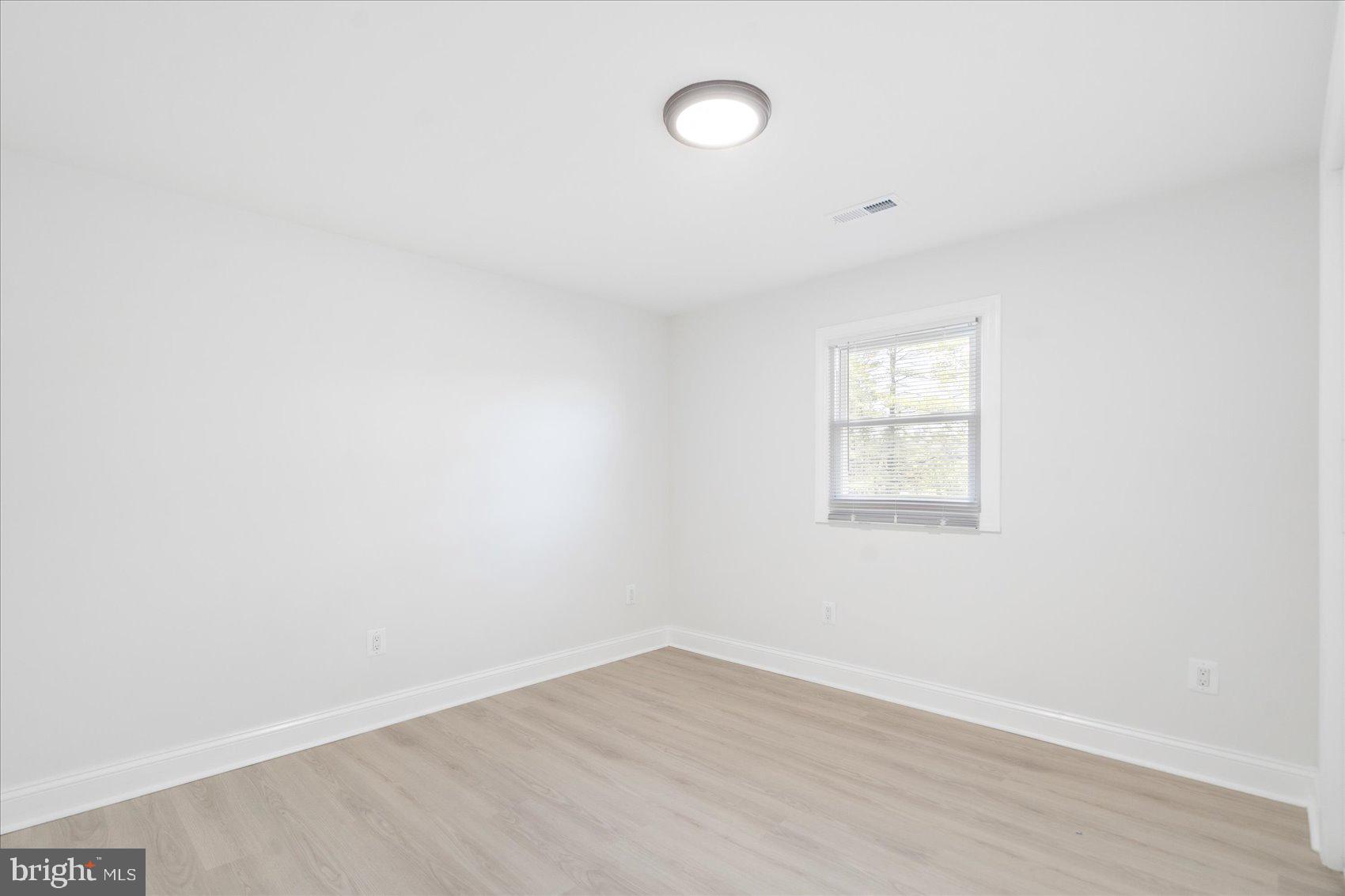 BRAMBLE HILLS - Residential