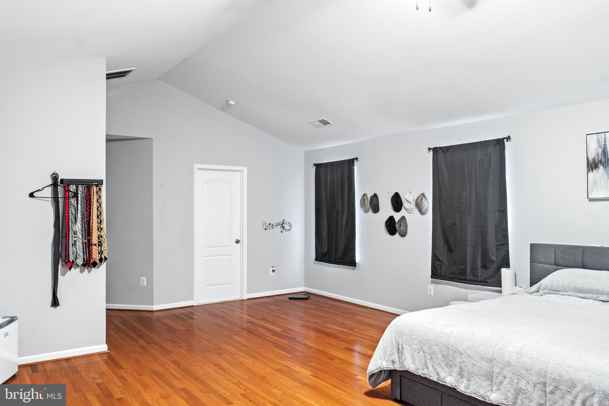 TANYARD SPRINGS - Residential