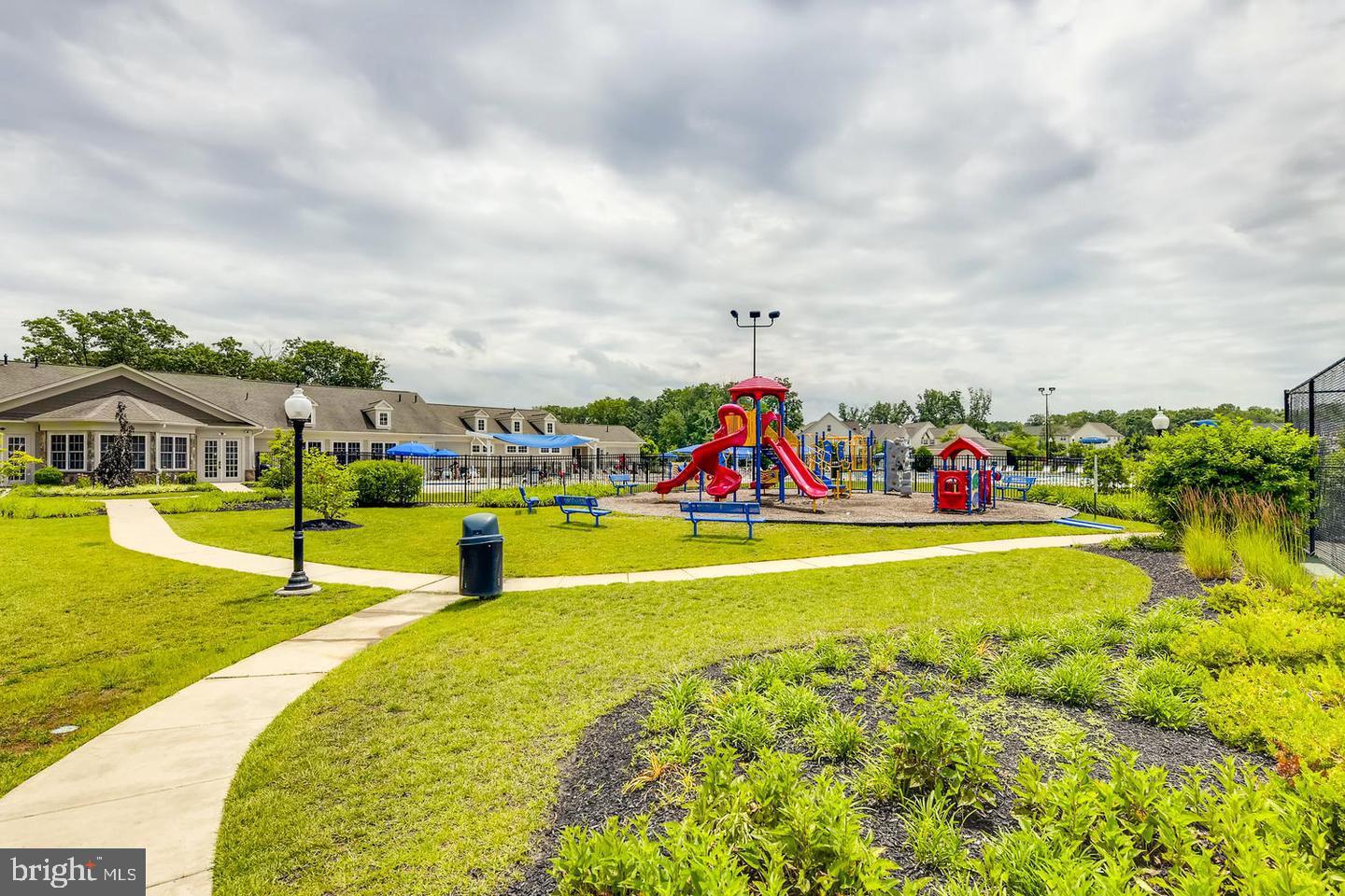 TANYARD SPRINGS - Residential