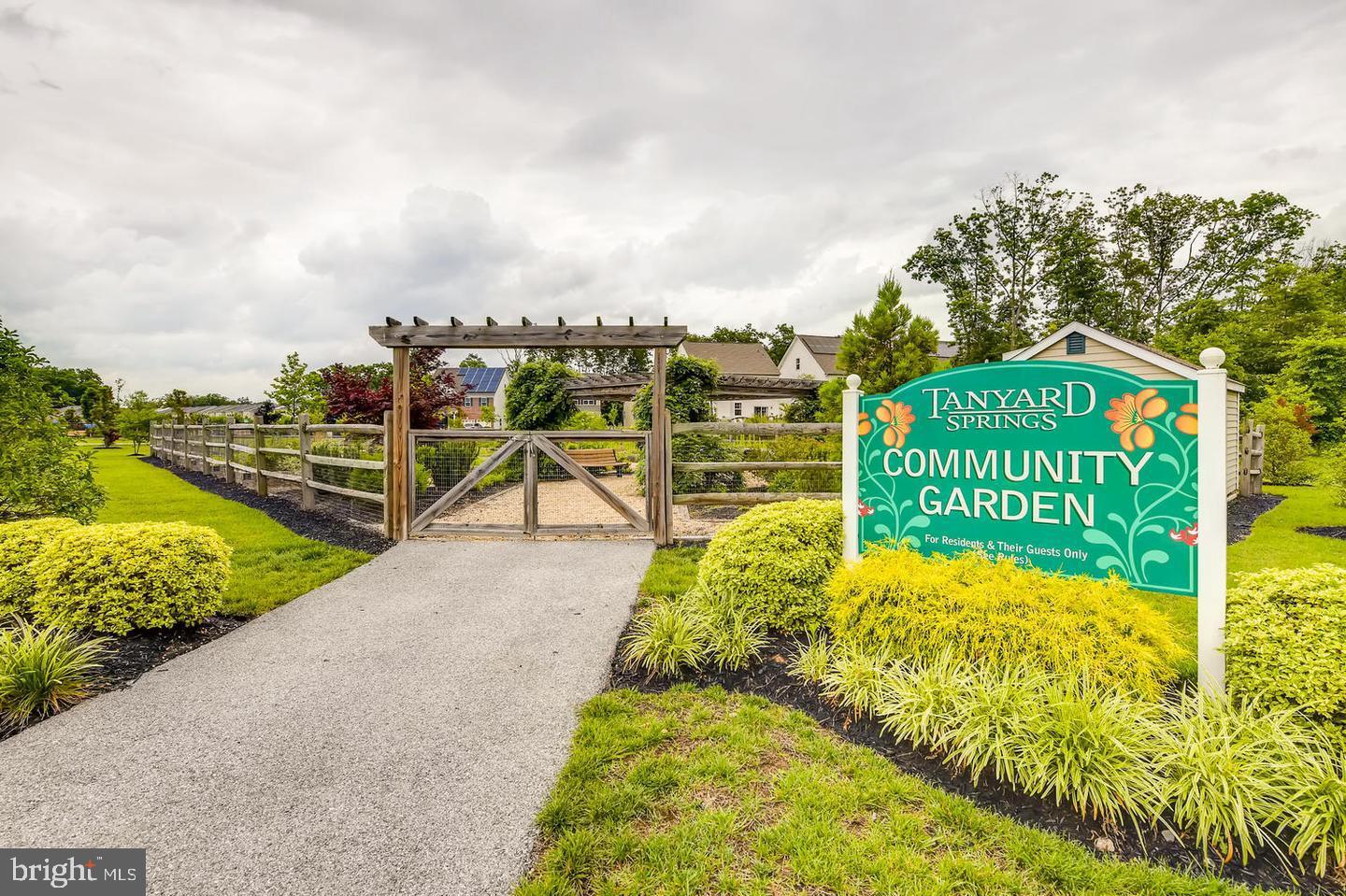 TANYARD SPRINGS - Residential